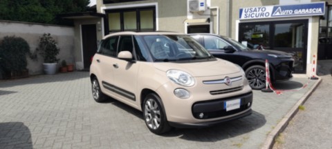 FIAT 500 L 1.4 LOUNGE 95 CV - VETTURA USATA - NEOPATENTATI - AutoGarascia Vanzaghello Mi